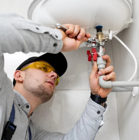 Top water pump maintenance